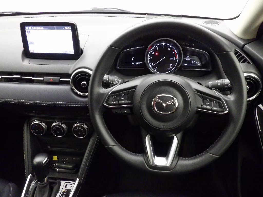 MAZDA MAZDA2
