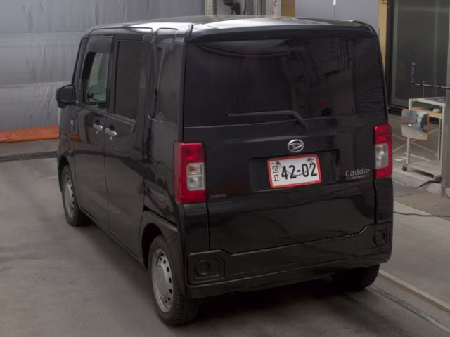DAIHATSU HIJET CADDIE