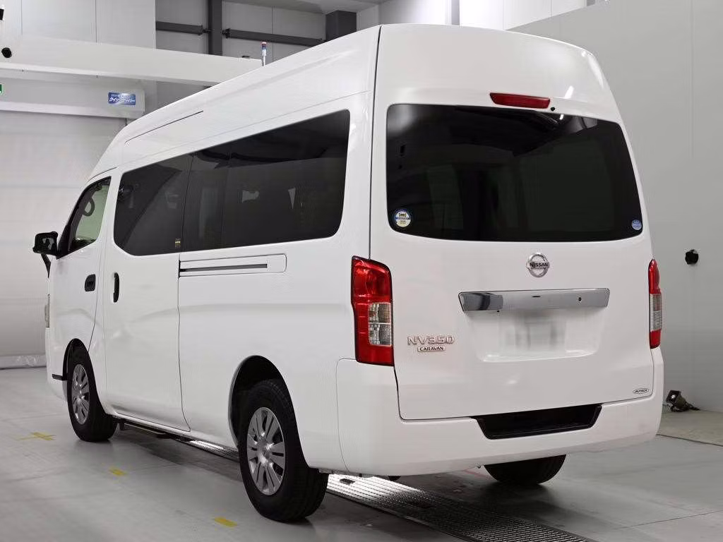 NISSAN NV350 CARAVAN