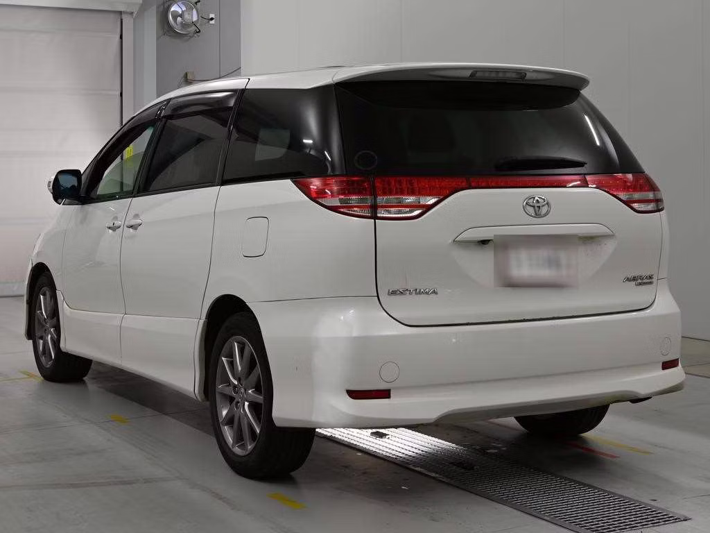 TOYOTA ESTIMA