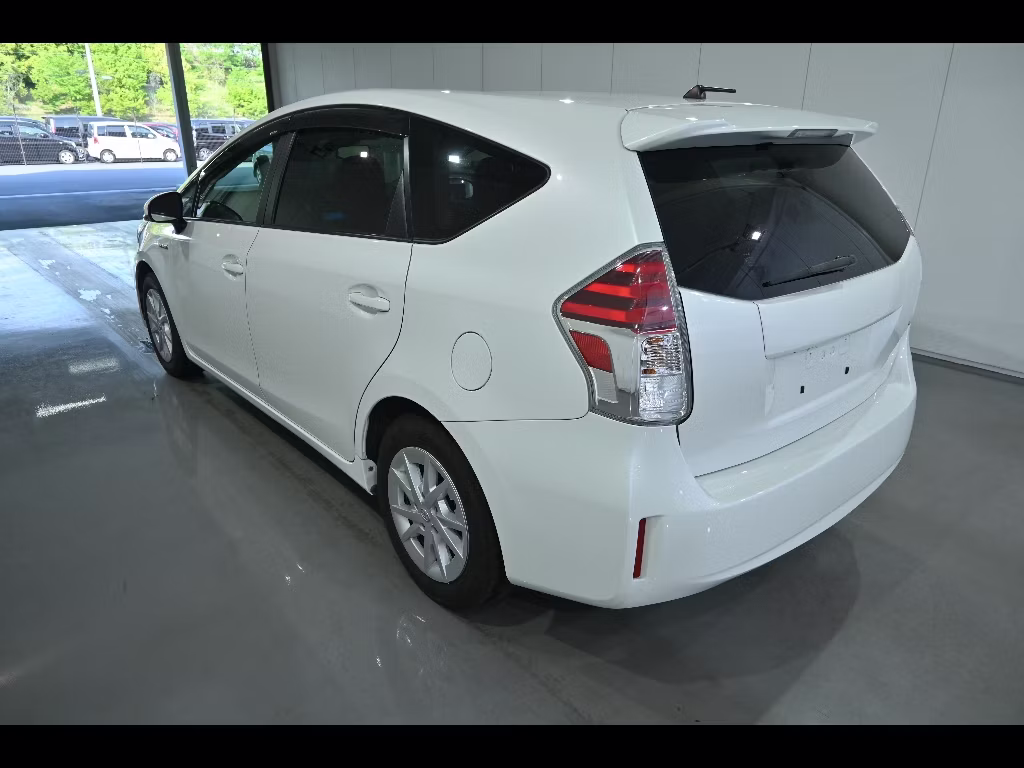 DAIHATSU MEBIUS