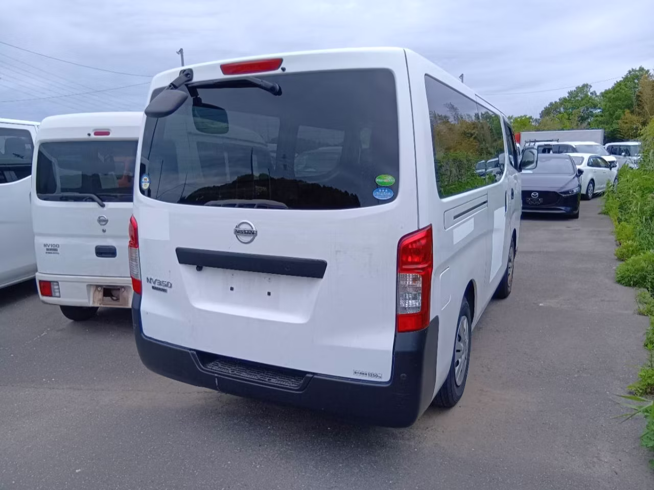 NISSAN NV350 CARAVAN