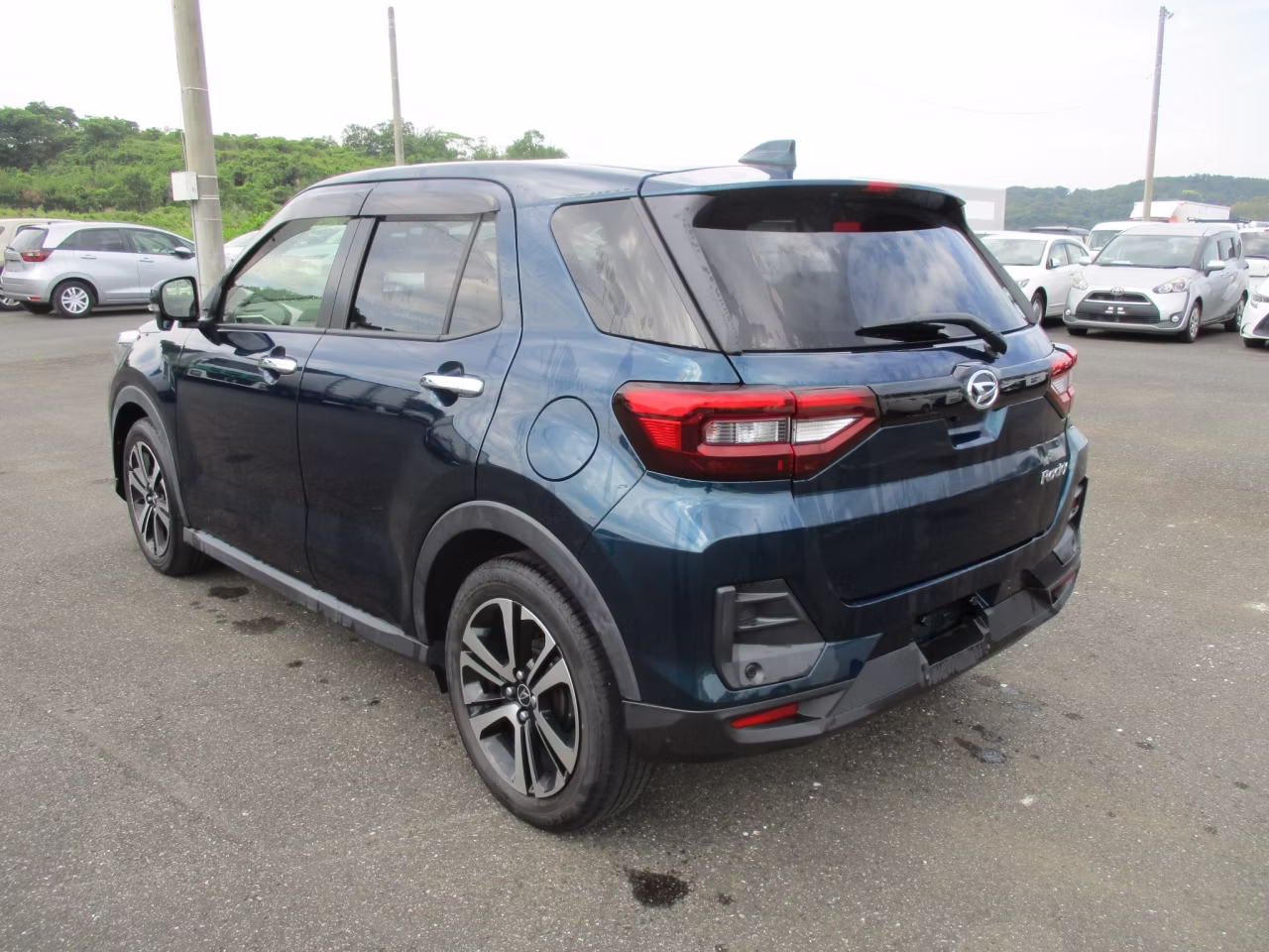 DAIHATSU ROCKY