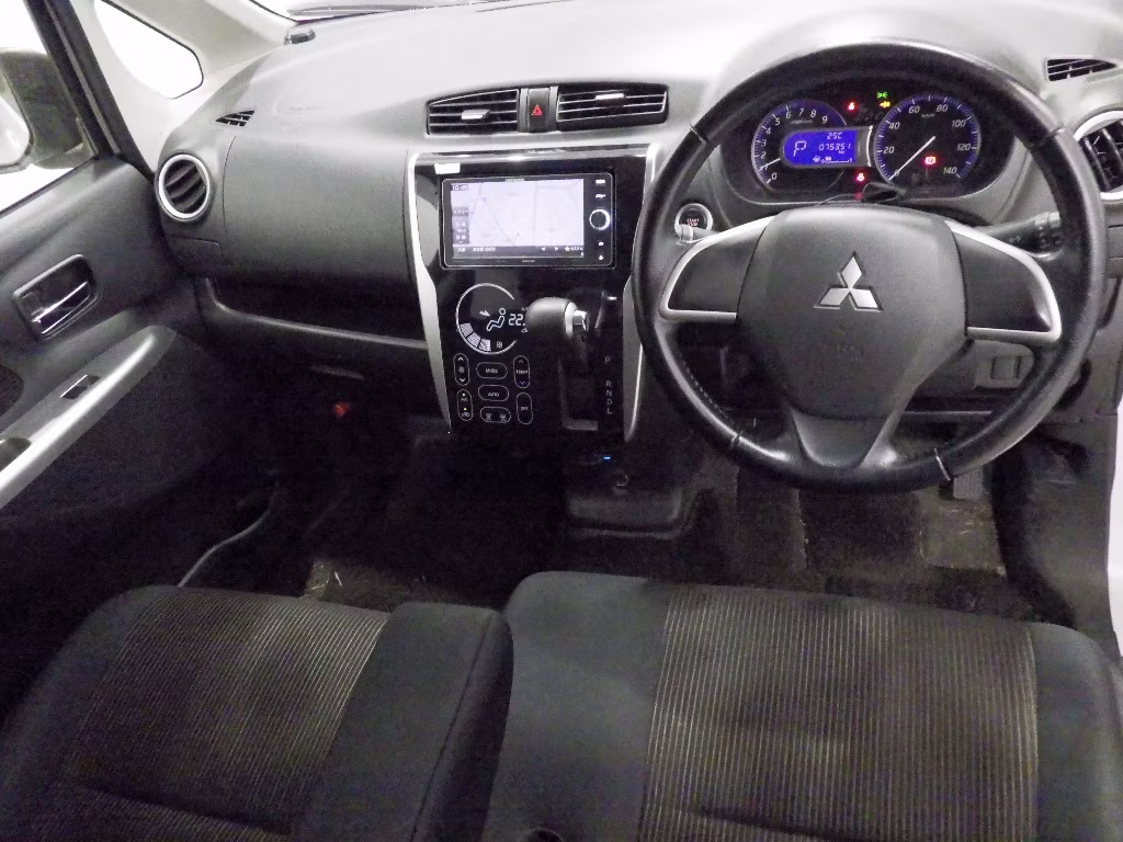MITSUBISHI EK CUSTOM