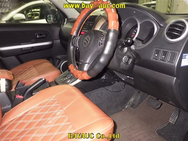 SUZUKI ESCUDO