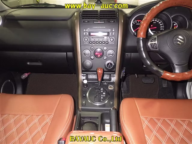 SUZUKI ESCUDO