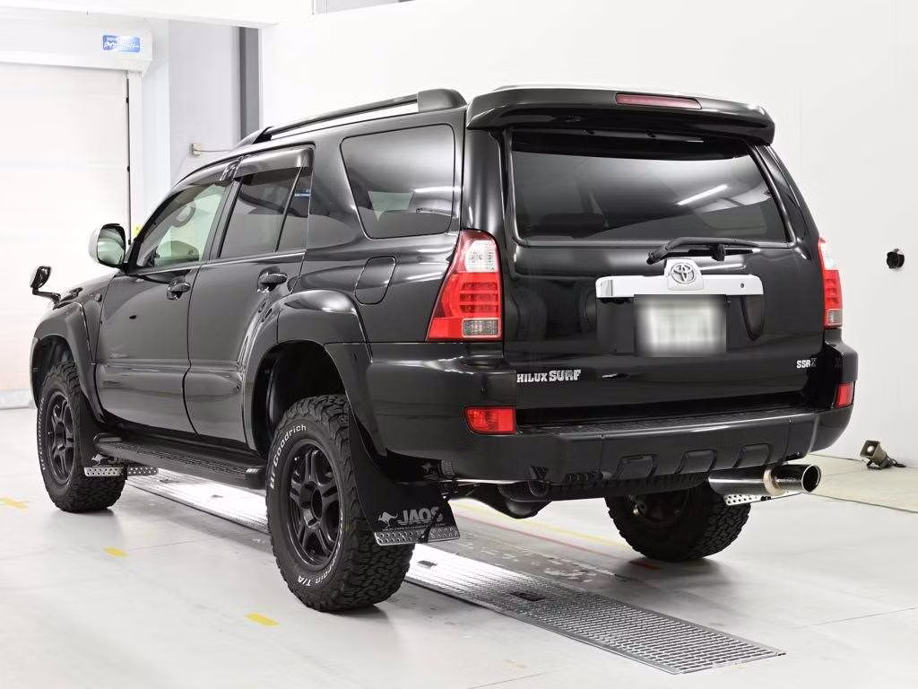 TOYOTA HILUX SURF