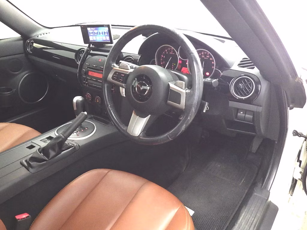 MAZDA ROADSTER