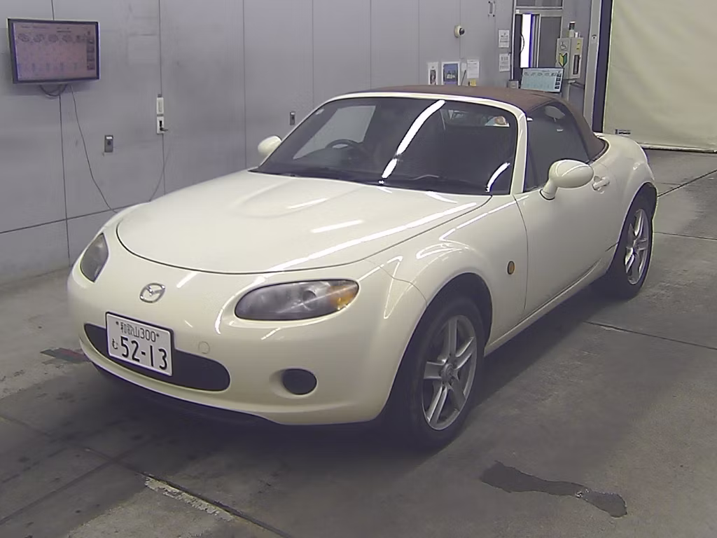 MAZDA ROADSTER