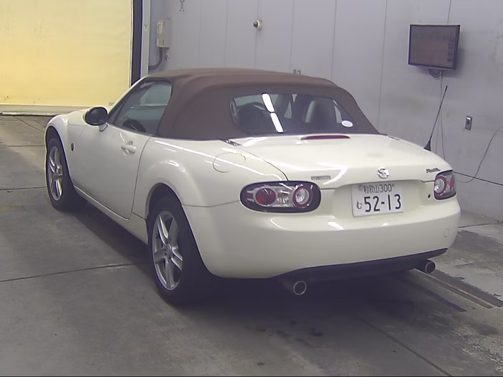 MAZDA ROADSTER