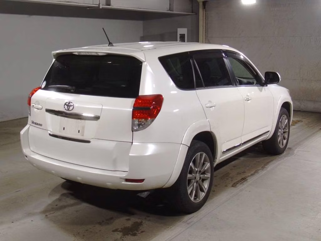 TOYOTA VANGUARD