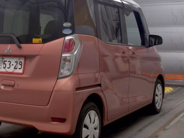 MITSUBISHI EK SPACE