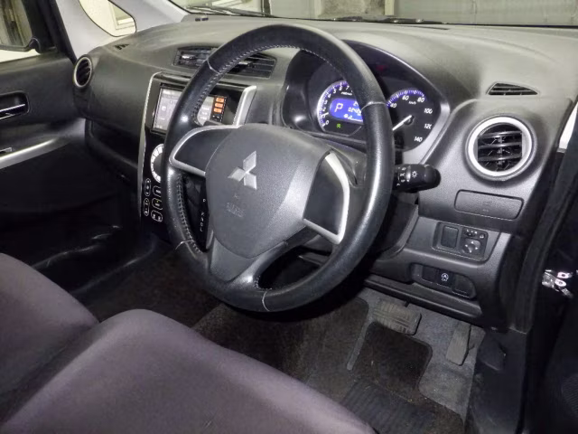 MITSUBISHI EK CUSTOM