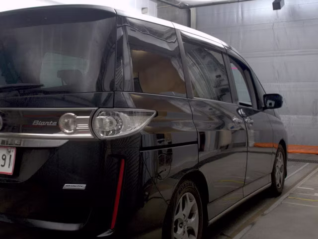 MAZDA BIANTE