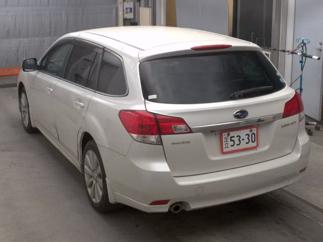 SUBARU LEGACY