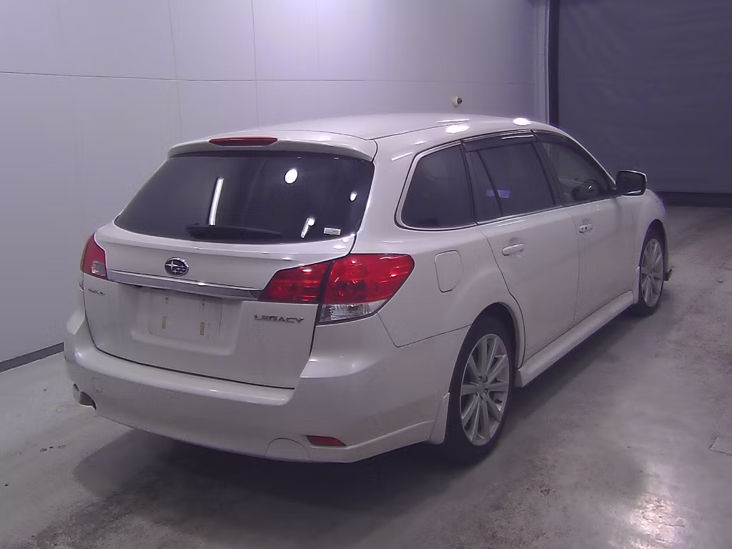 SUBARU LEGACY
