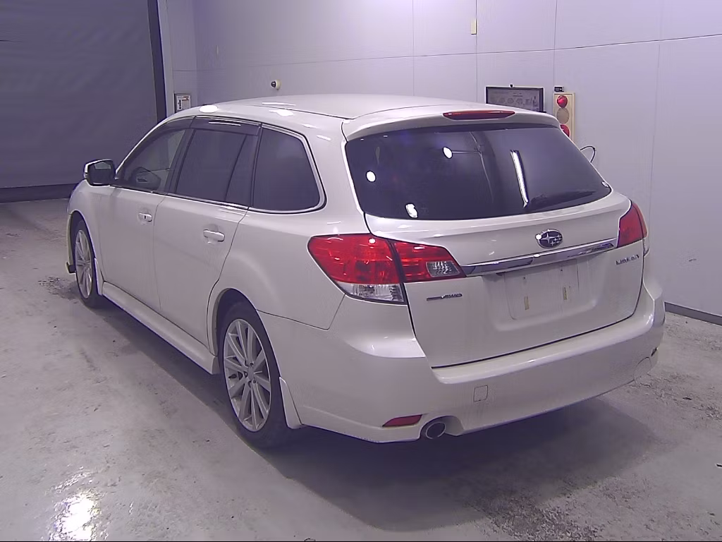 SUBARU LEGACY