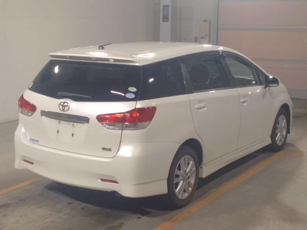 TOYOTA WISH