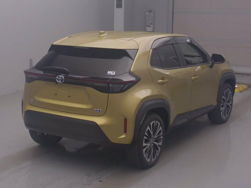 TOYOTA YARIS CROSS