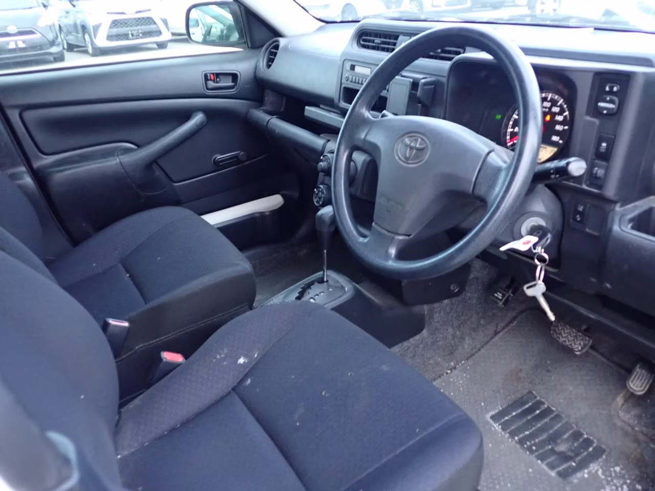 TOYOTA PROBOX