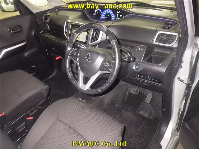 MITSUBISHI DELICA D:2
