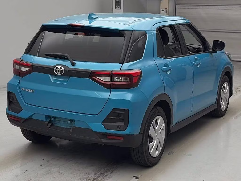 TOYOTA RAIZE