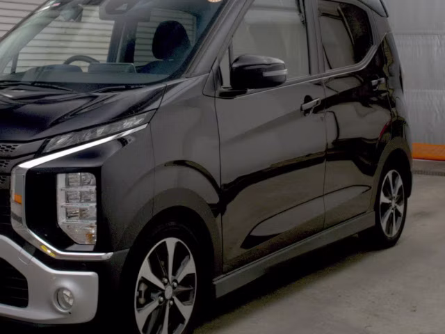 MITSUBISHI EK X