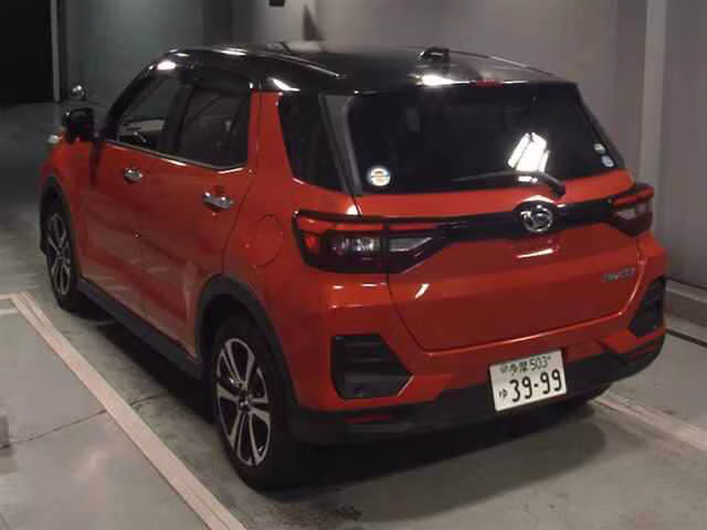 DAIHATSU ROCKY