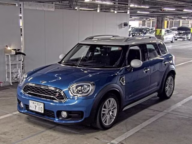 MINI CROSSOVER