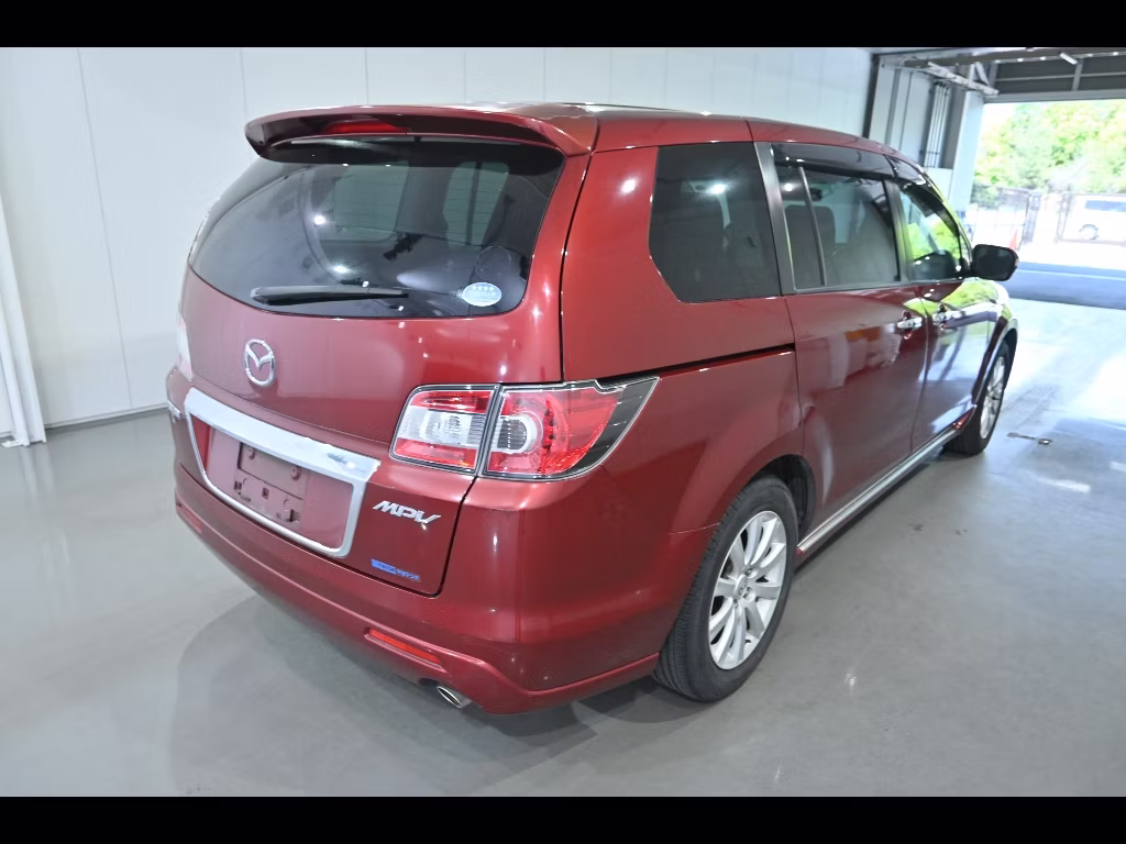 MAZDA MPV