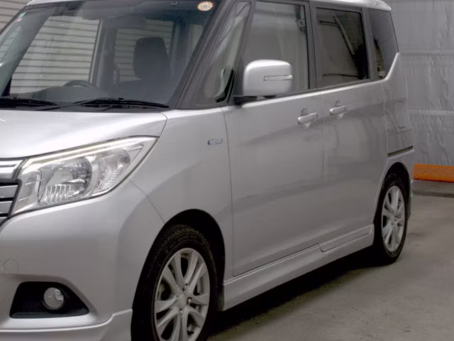 MITSUBISHI DELICA D:2