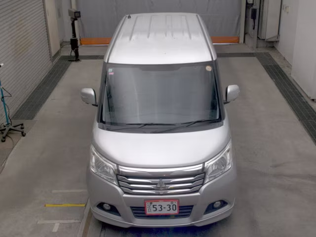 MITSUBISHI DELICA D:2
