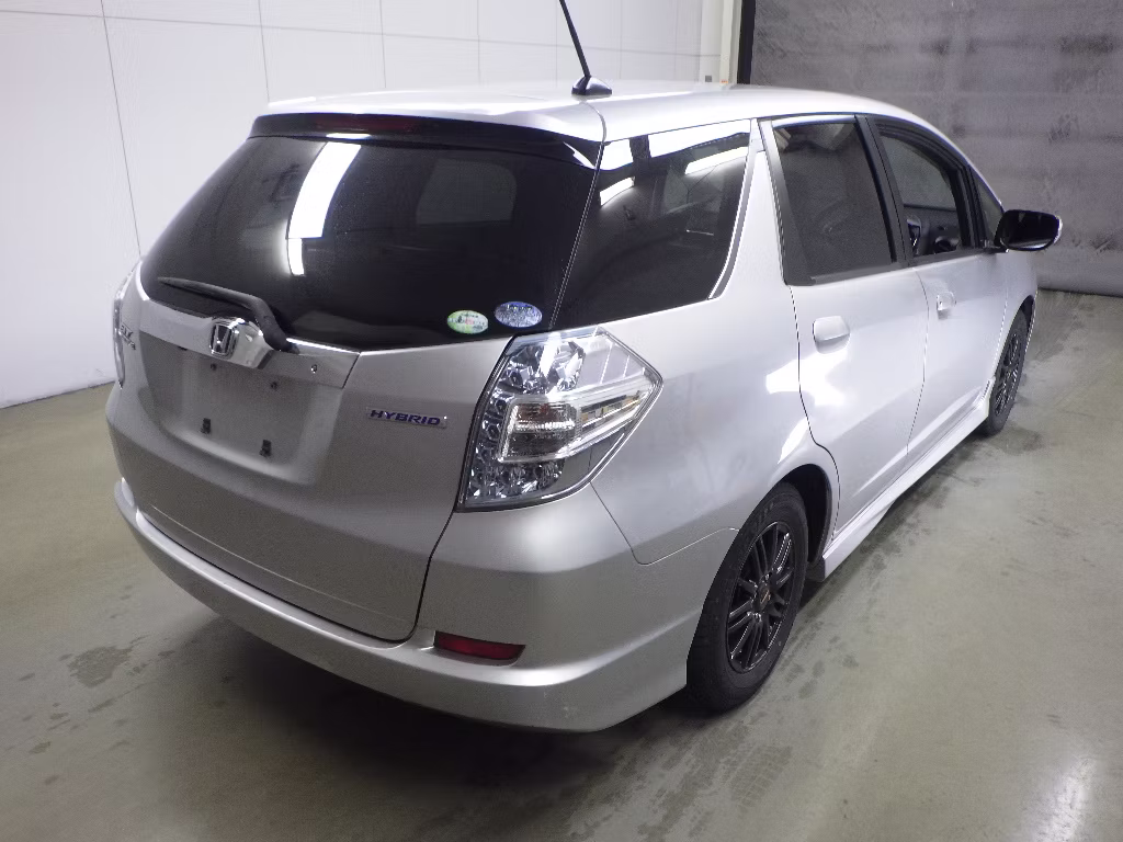 HONDA FIT SHUTTLE