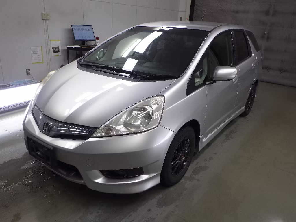 HONDA FIT SHUTTLE