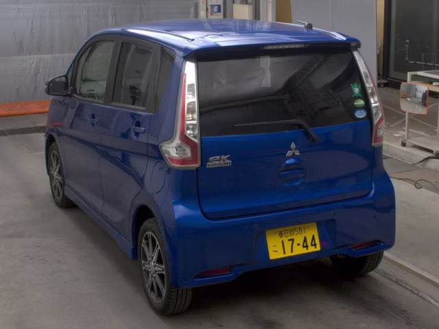 MITSUBISHI EK CUSTOM