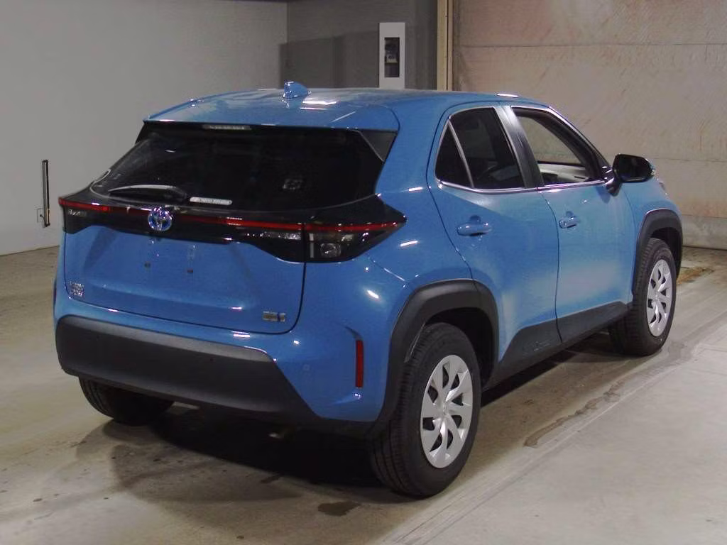 TOYOTA YARIS CROSS