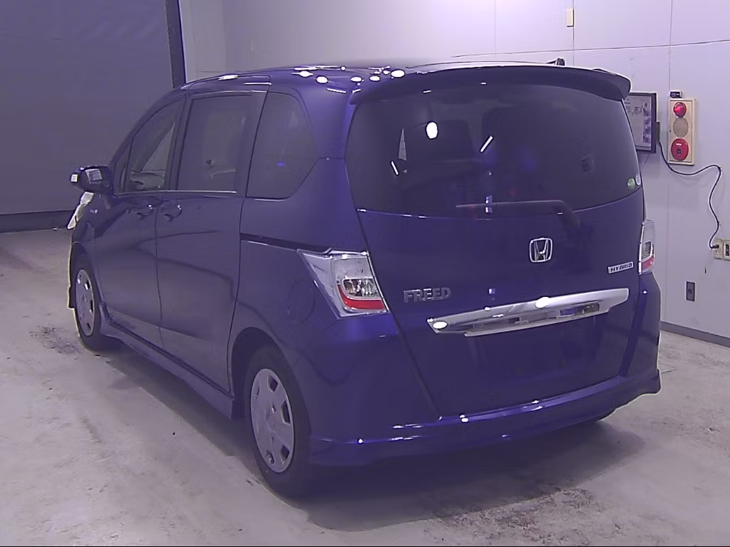 HONDA FREED