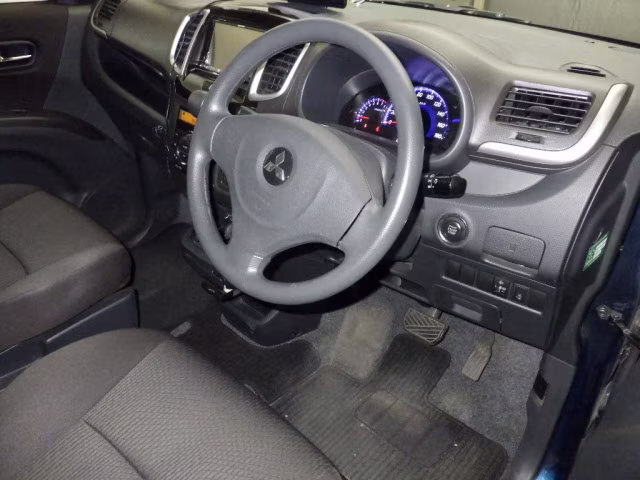 MITSUBISHI DELICA D:2