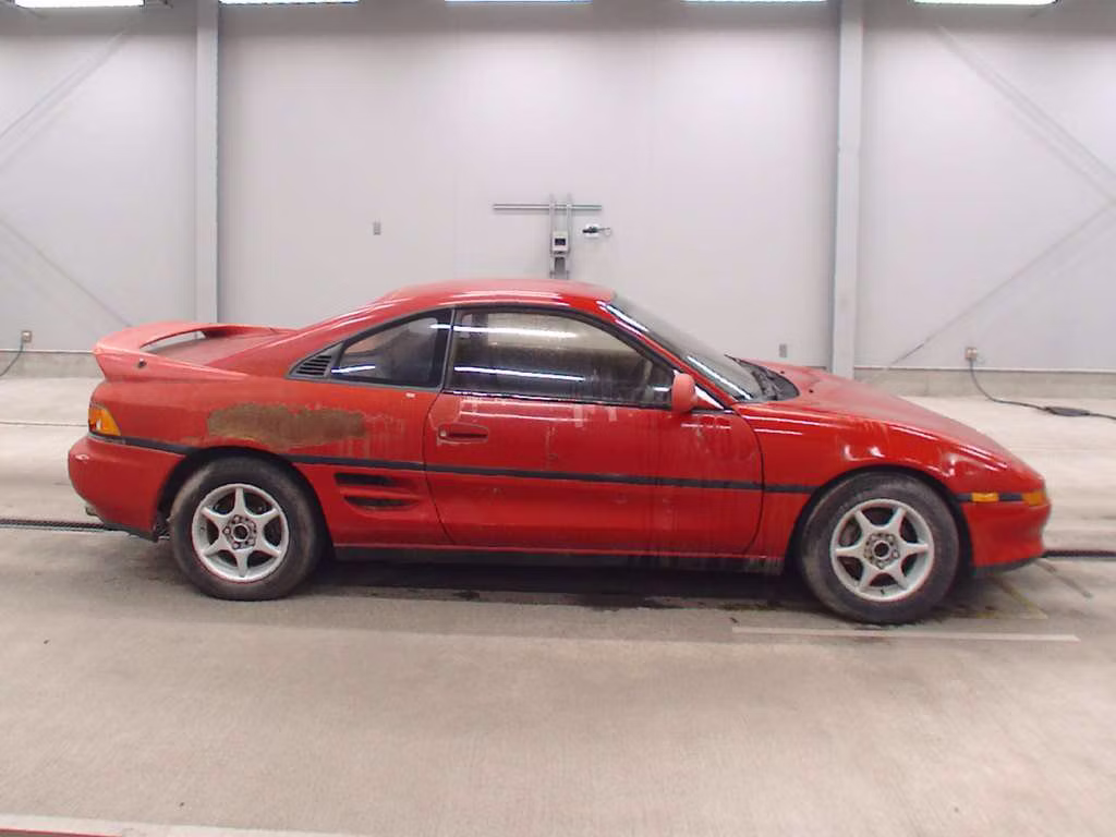 TOYOTA MR2