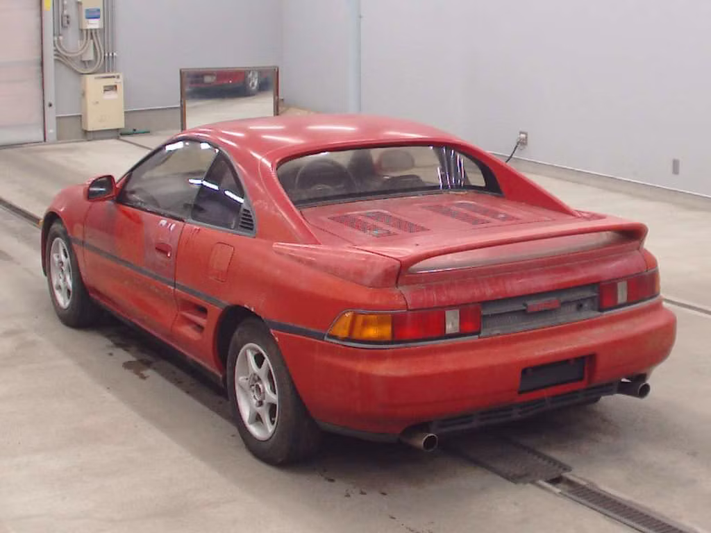 TOYOTA MR2
