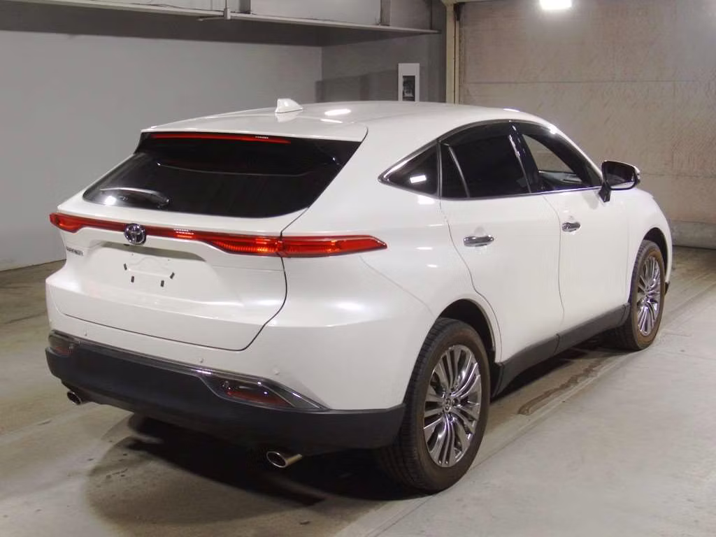 TOYOTA HARRIER
