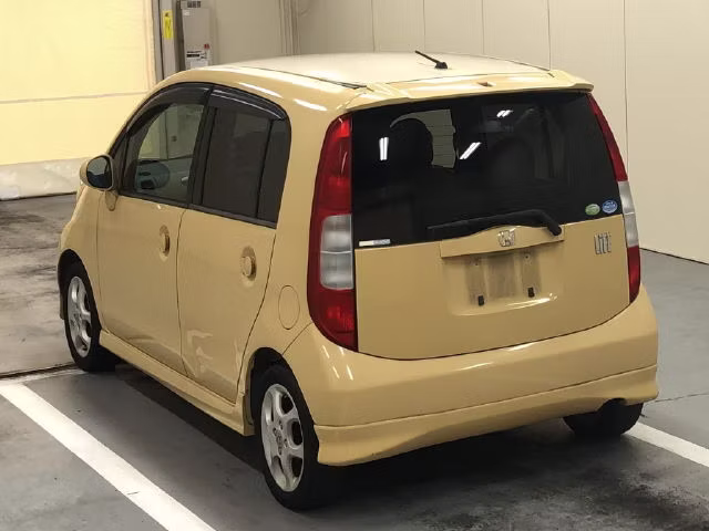 HONDA LIFE
