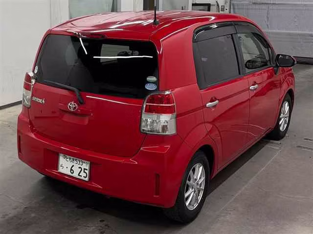 TOYOTA SPADE