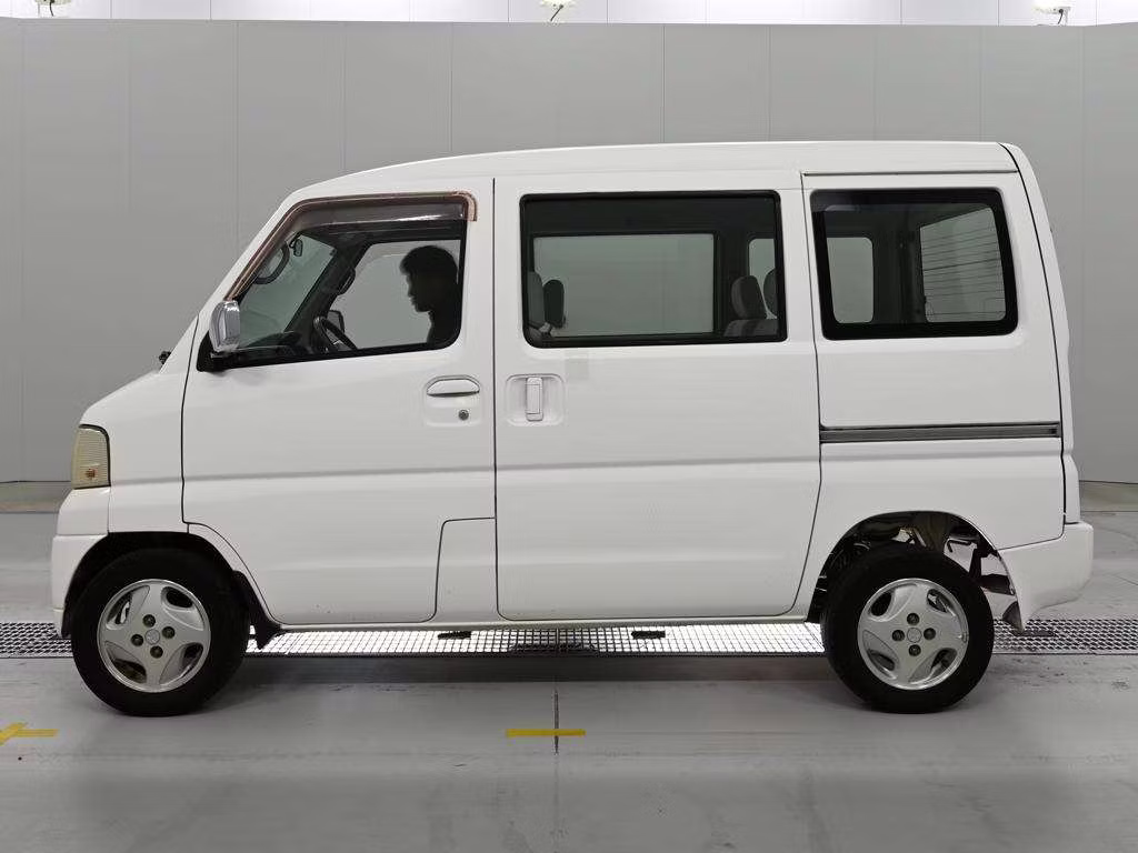 MITSUBISHI TOWN BOX