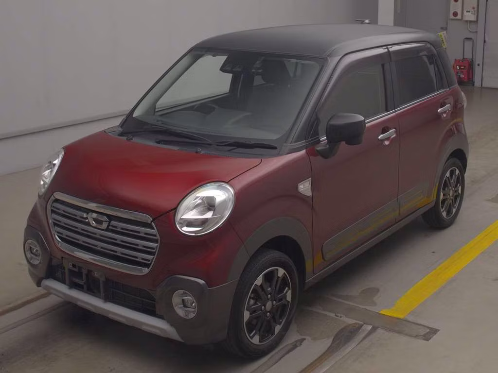 DAIHATSU CAST