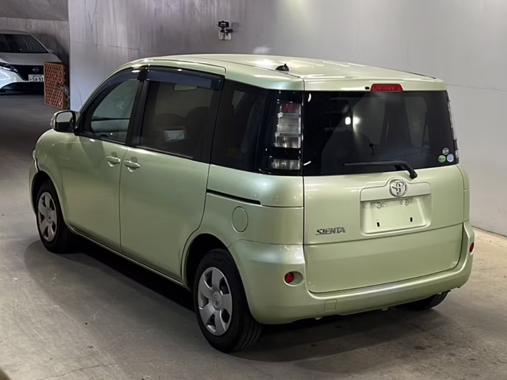 TOYOTA SIENTA