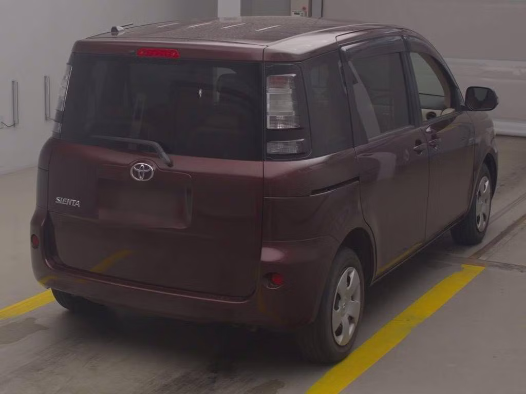 TOYOTA SIENTA