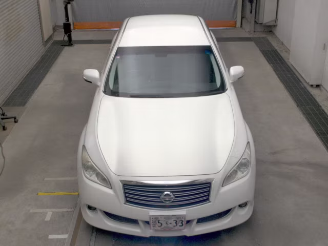 NISSAN FUGA