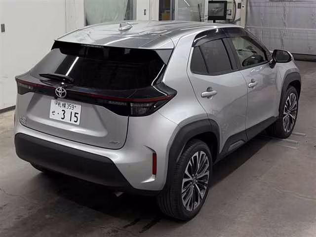 TOYOTA YARIS CROSS