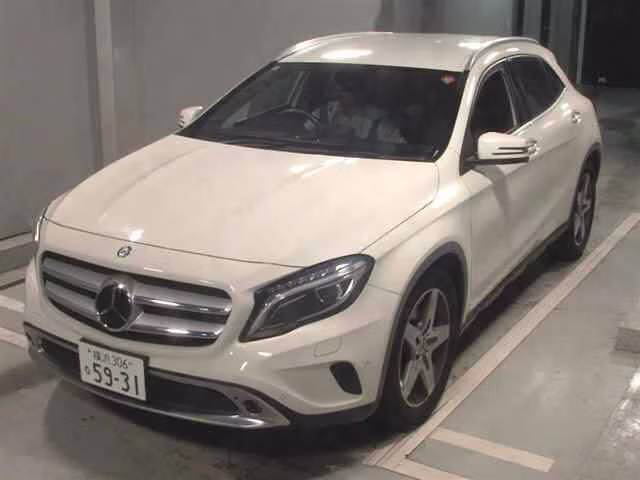 MERCEDES-BENZ GLA-CLASS